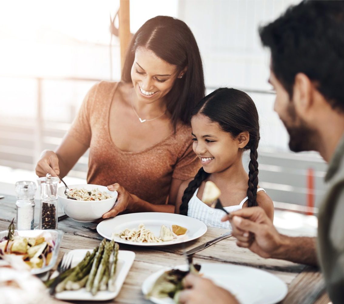 あなたと家族が楽しむための5つの簡単な食事のアイデア